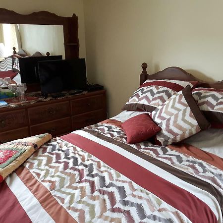 Mermaid Inn Bnb Твиллингейт Экстерьер фото